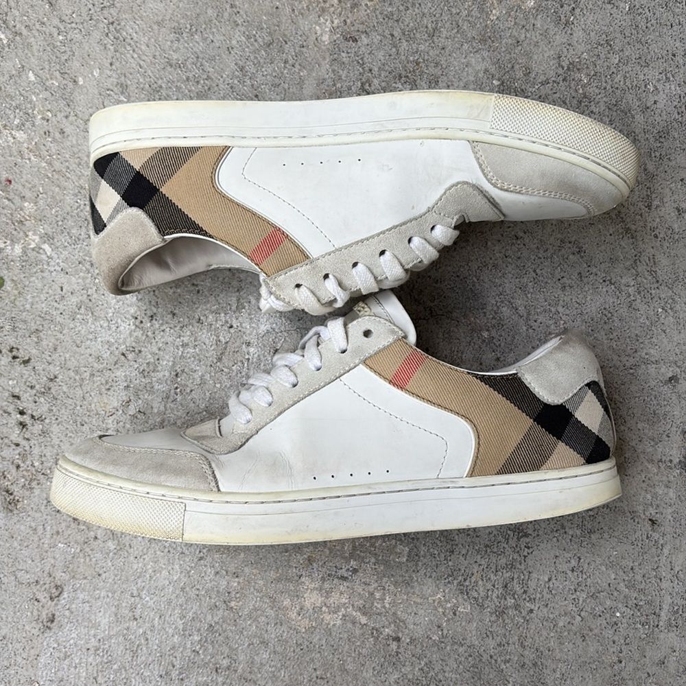 Burberry leather n nova chek sneakers - Picture 2 of 9